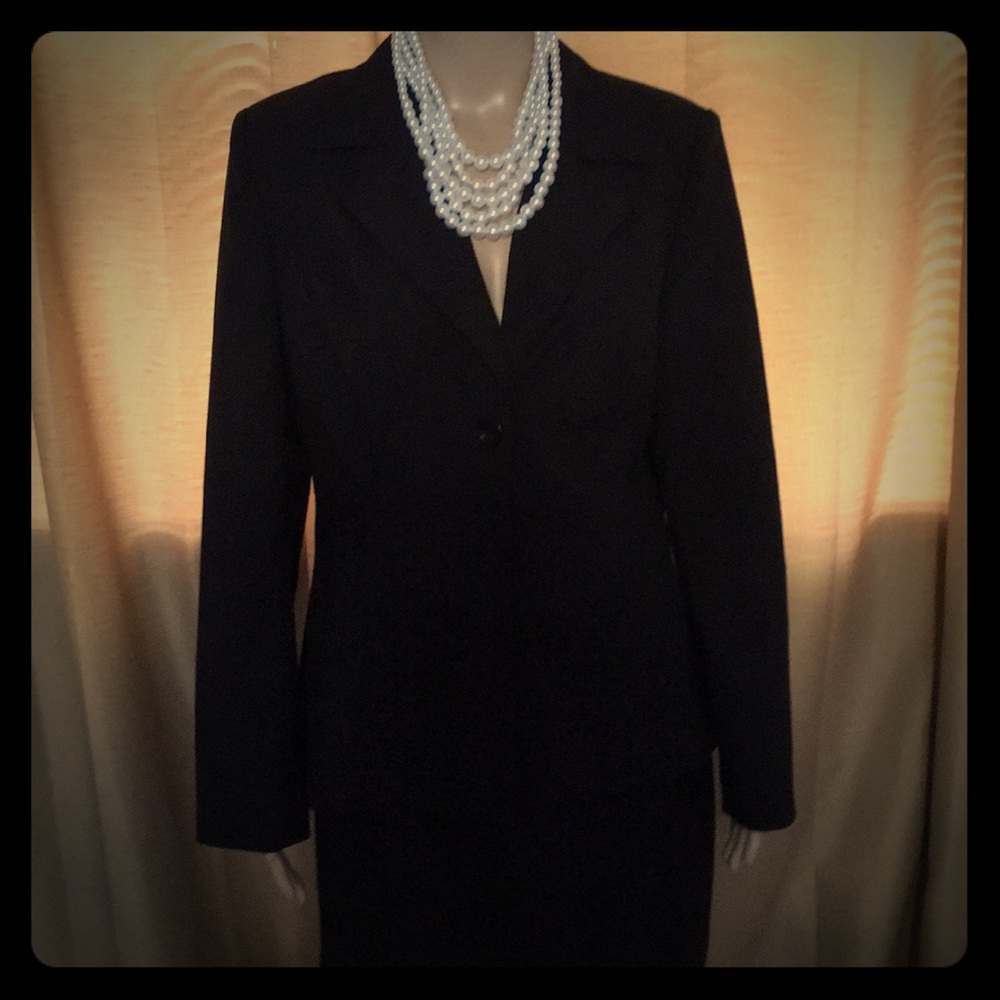 Women business suit